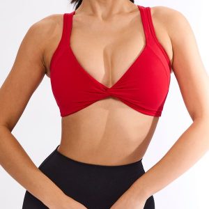 Twisted Heliovara Sports Bra - Lipstick Red