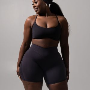 Heliovara Scrunch Short 7" - Onyx Black